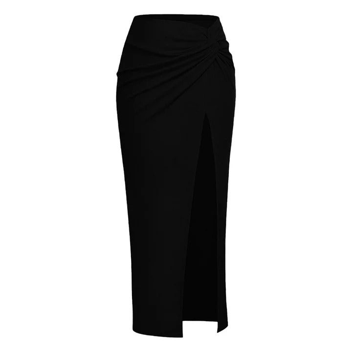 A lightweight black sarong or linen shirt for effortless cover‑ups between swims.