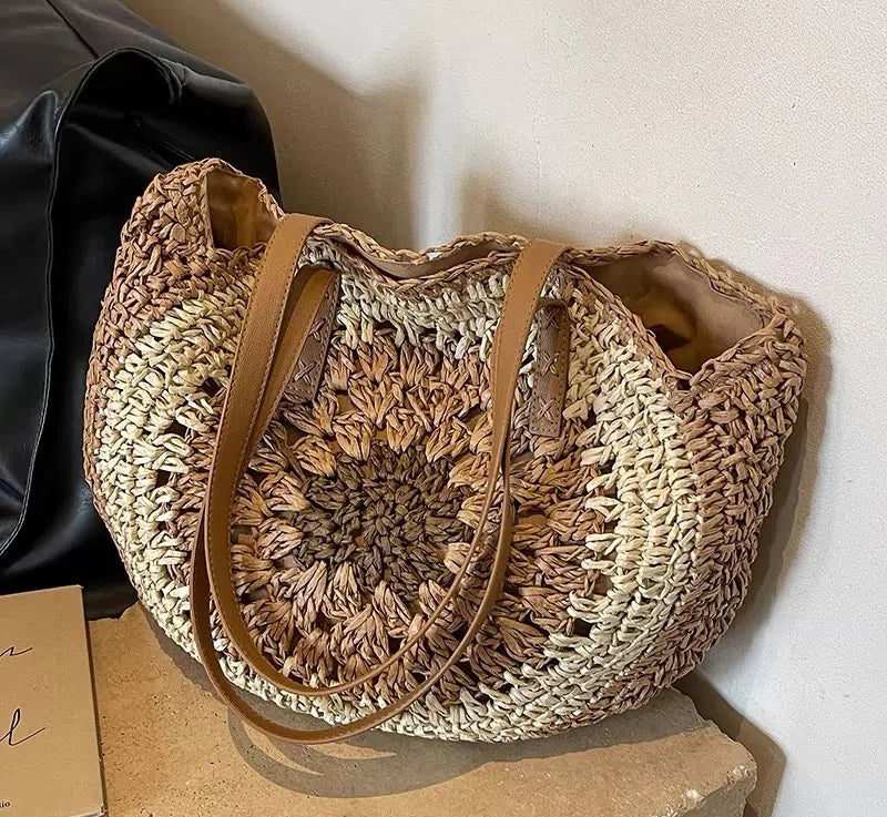 Women's Round Rope Hollow Beige Woven Casual Beach Shoulder Fashionable Bag